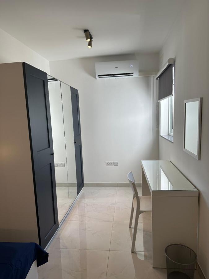 Sliema 2 Bedroom Penthouse المظهر الخارجي الصورة