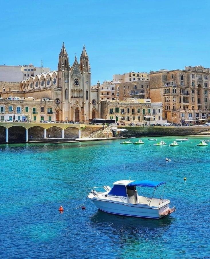 Sliema 2 Bedroom Penthouse المظهر الخارجي الصورة