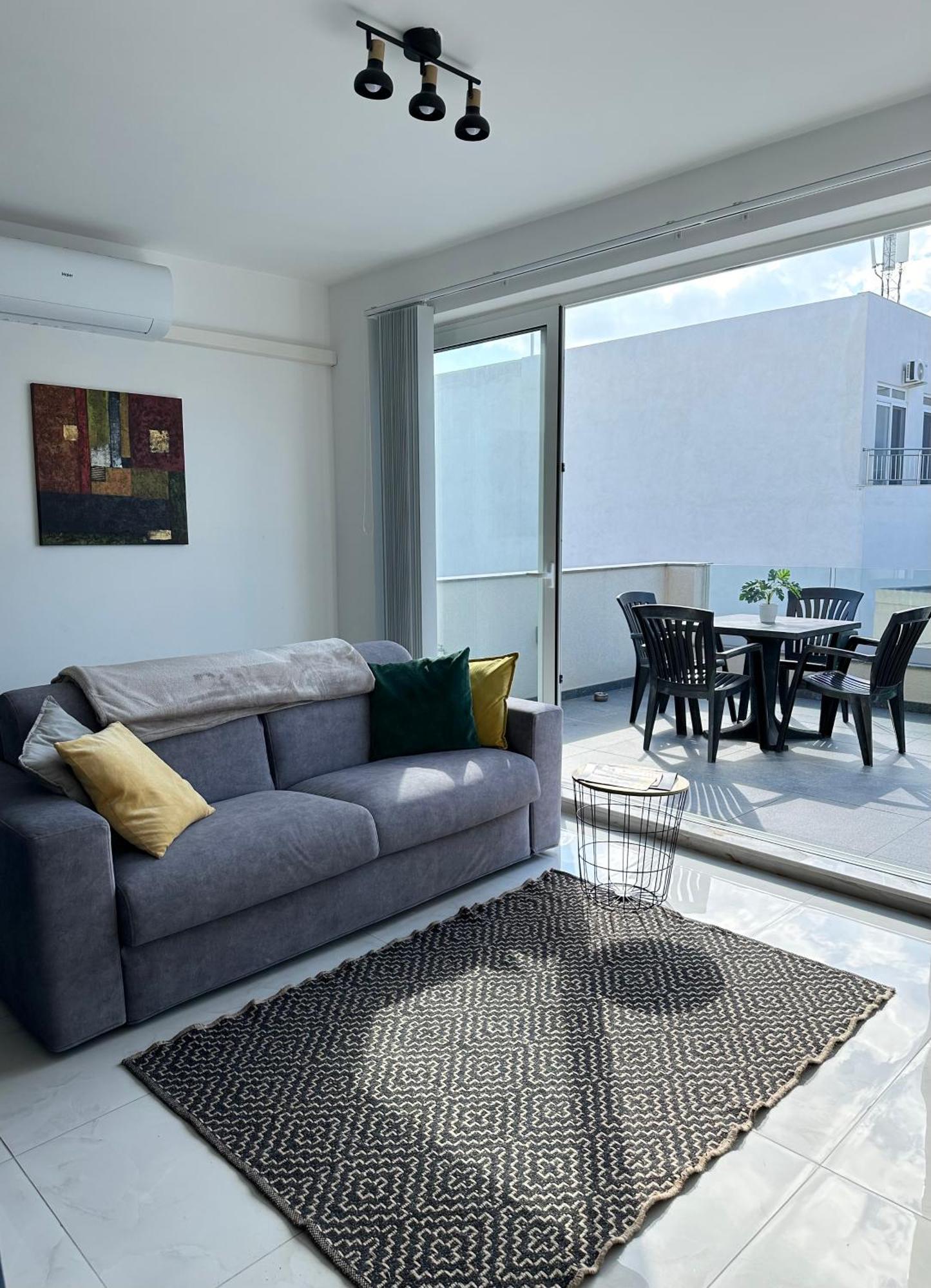 Sliema 2 Bedroom Penthouse المظهر الخارجي الصورة
